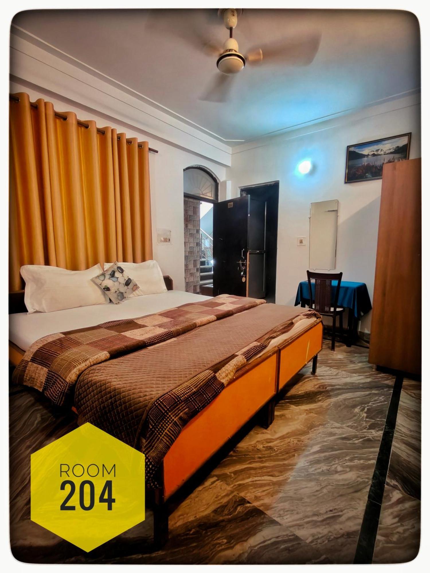 Shri Ganga View Guest House Rishikesh Exterior photo